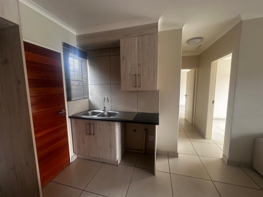 To Let 2 Bedroom Property for Rent in Ngwenya River Estate North West